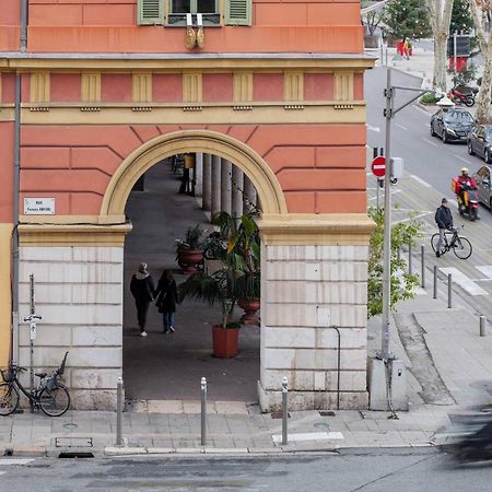 Joli 2 Pieces Au Port De Nice Ngoại thất bức ảnh